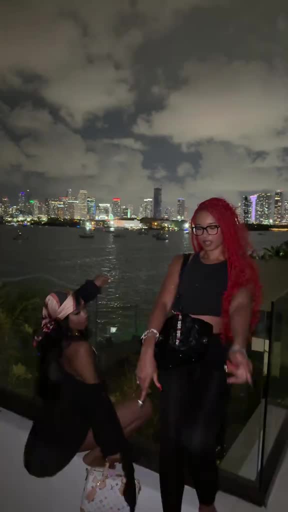 @queenshit