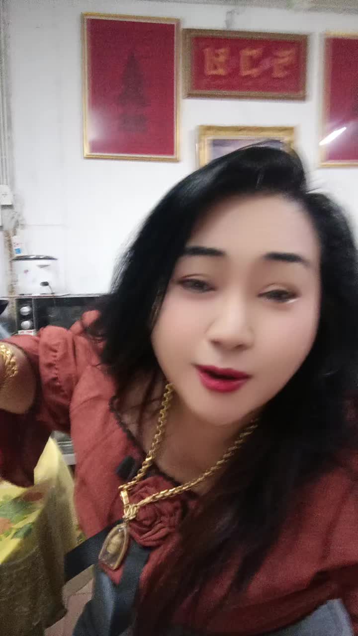 @ชุลีพร ใจเย็น