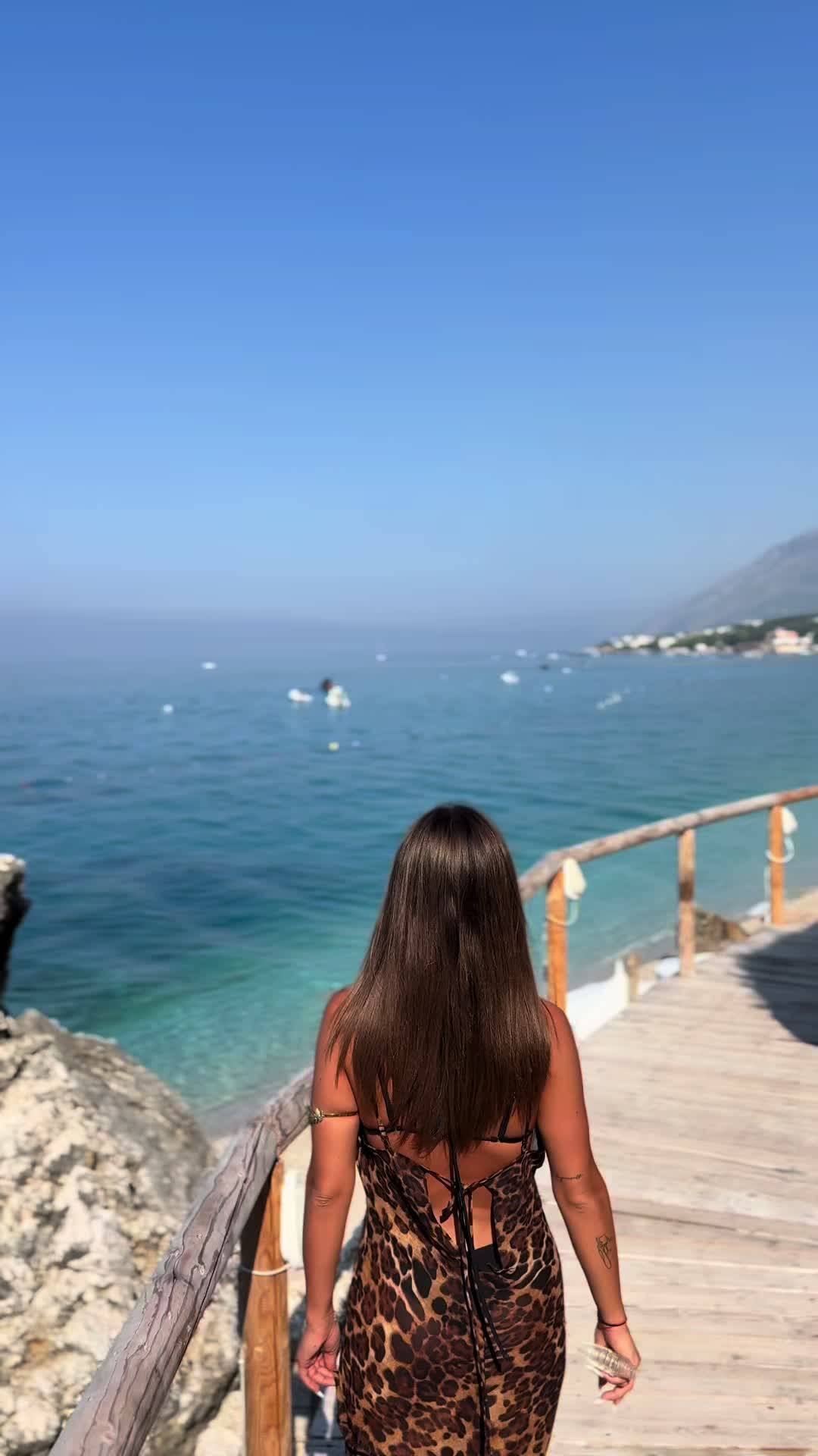 @Elena 🖤