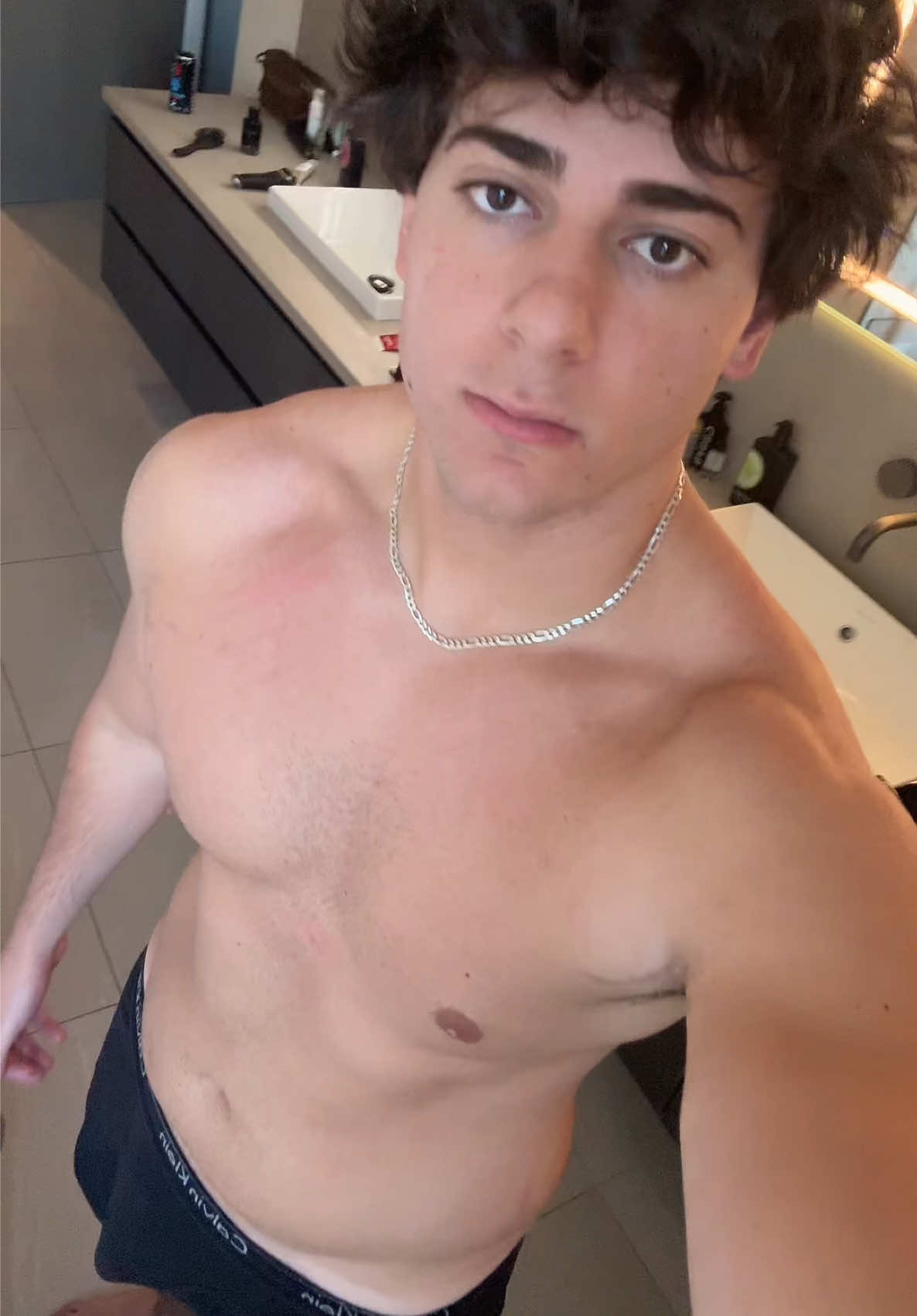 @huss.fit