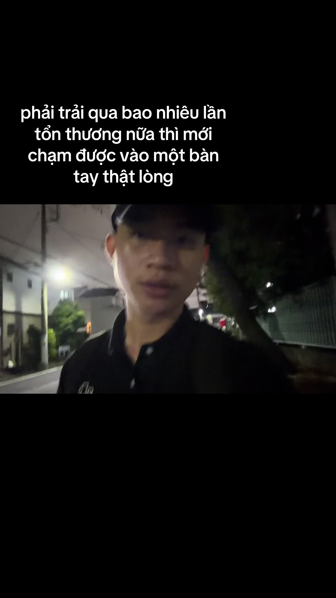 @thằng nhóc hay khóc