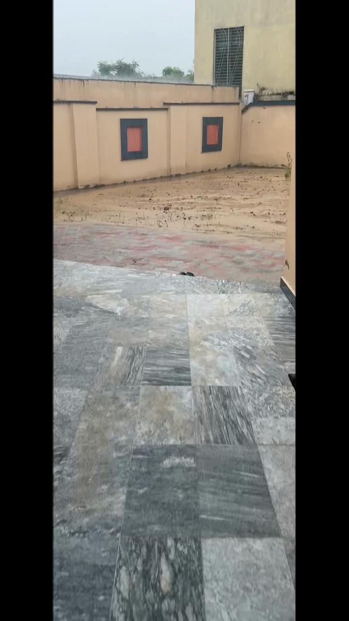 @محسن کشمیری
