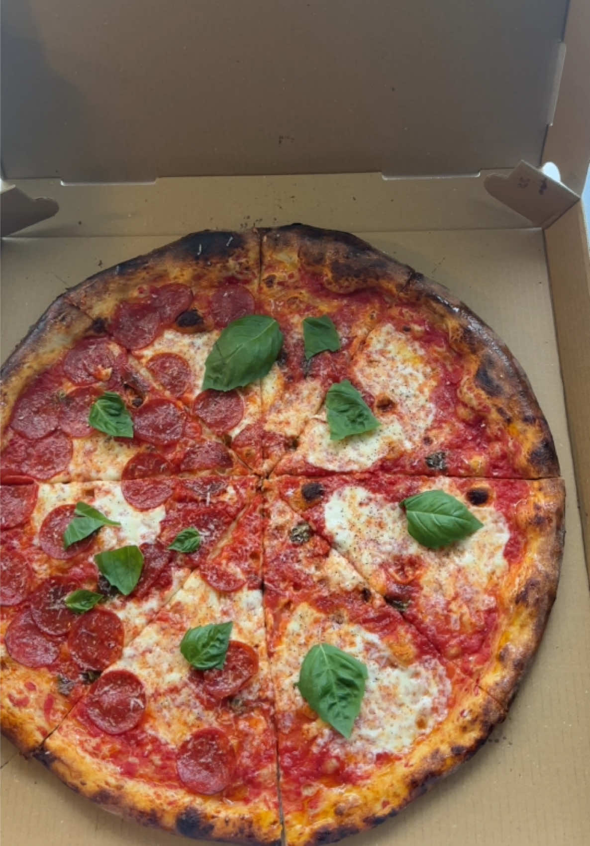 @cosentino_pizza_co_auburn