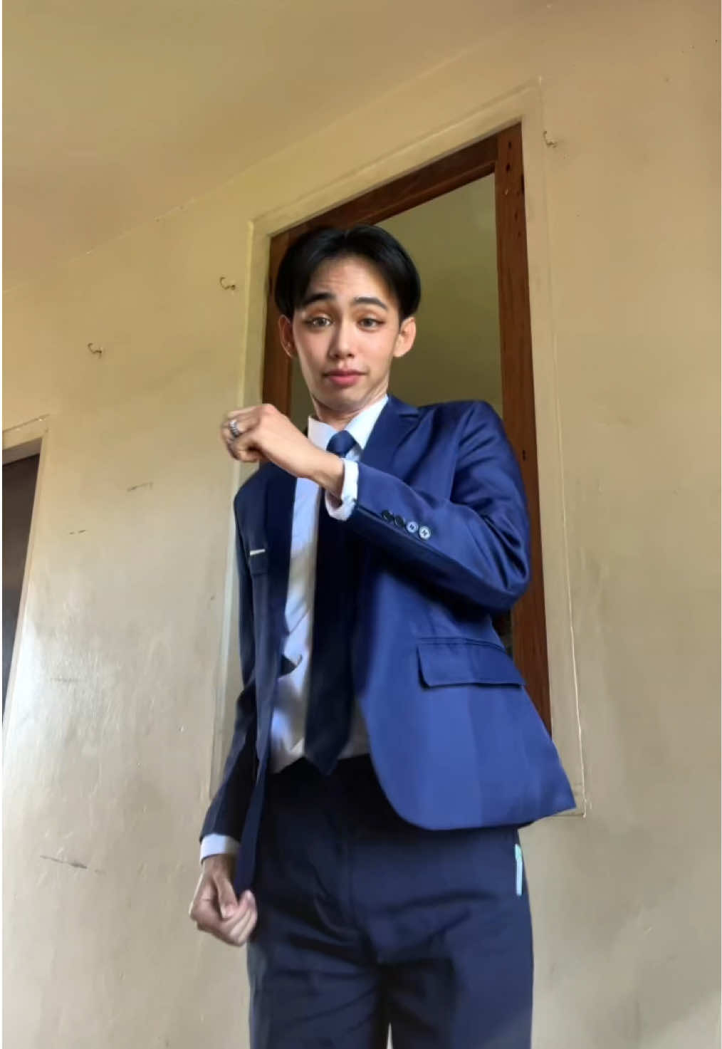 @Ken Ynzon