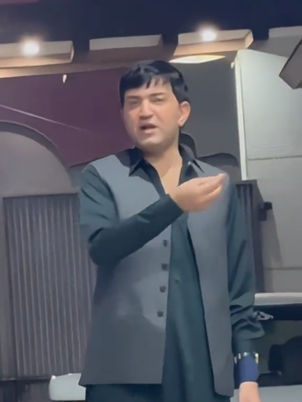 @๐ธ โก ๐๐ ๐๐๐จ๐ณ๐๐ข โก ๐ธ