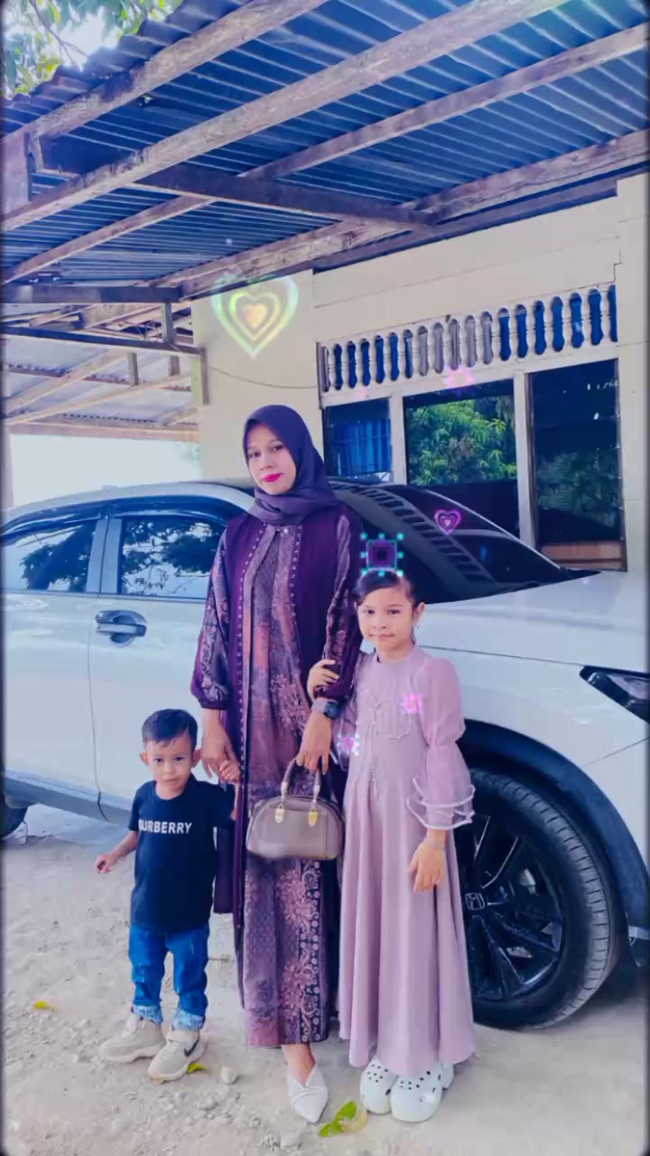 @iNa Muhari