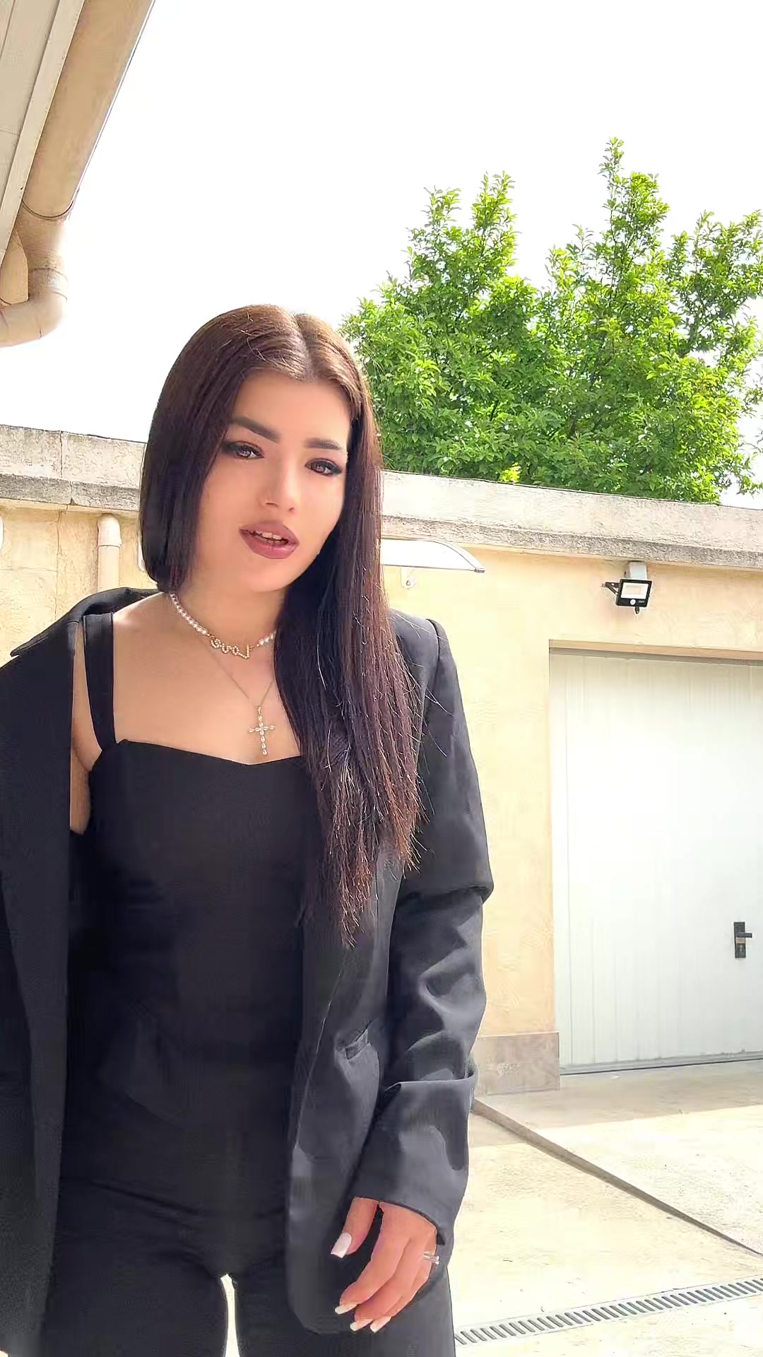 @Daniela🖤🤍
