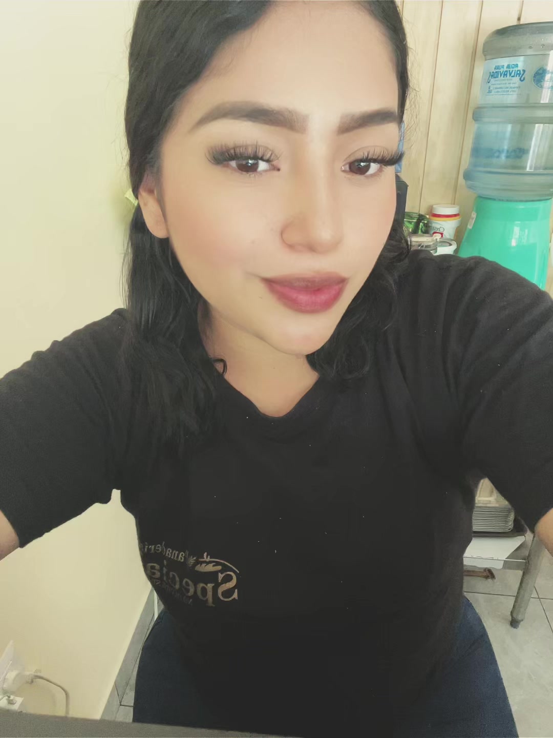 @Soy Marianis 🇸🇻🔫