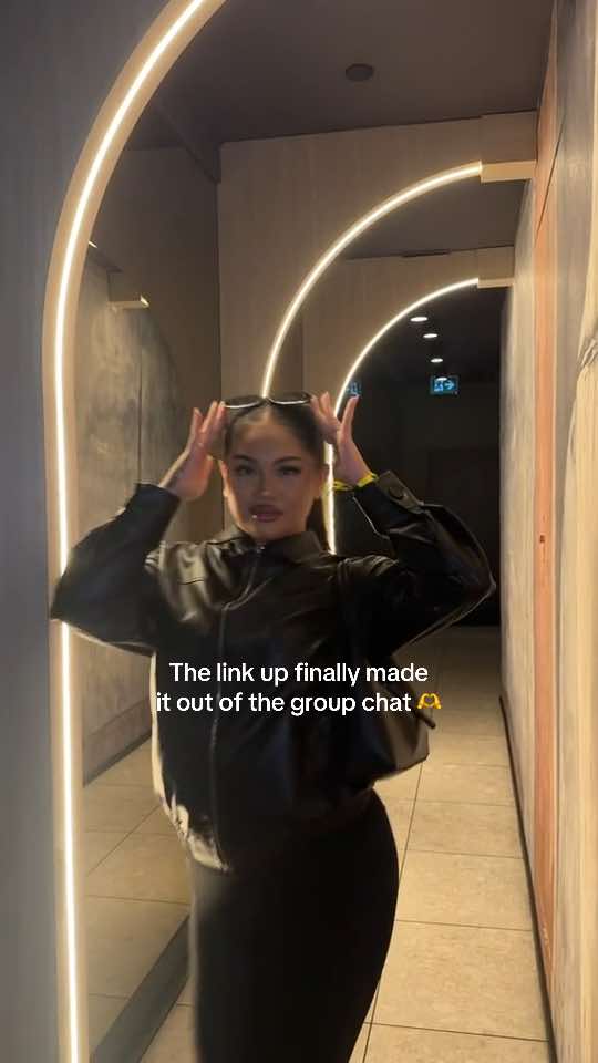 @Carly Sarah