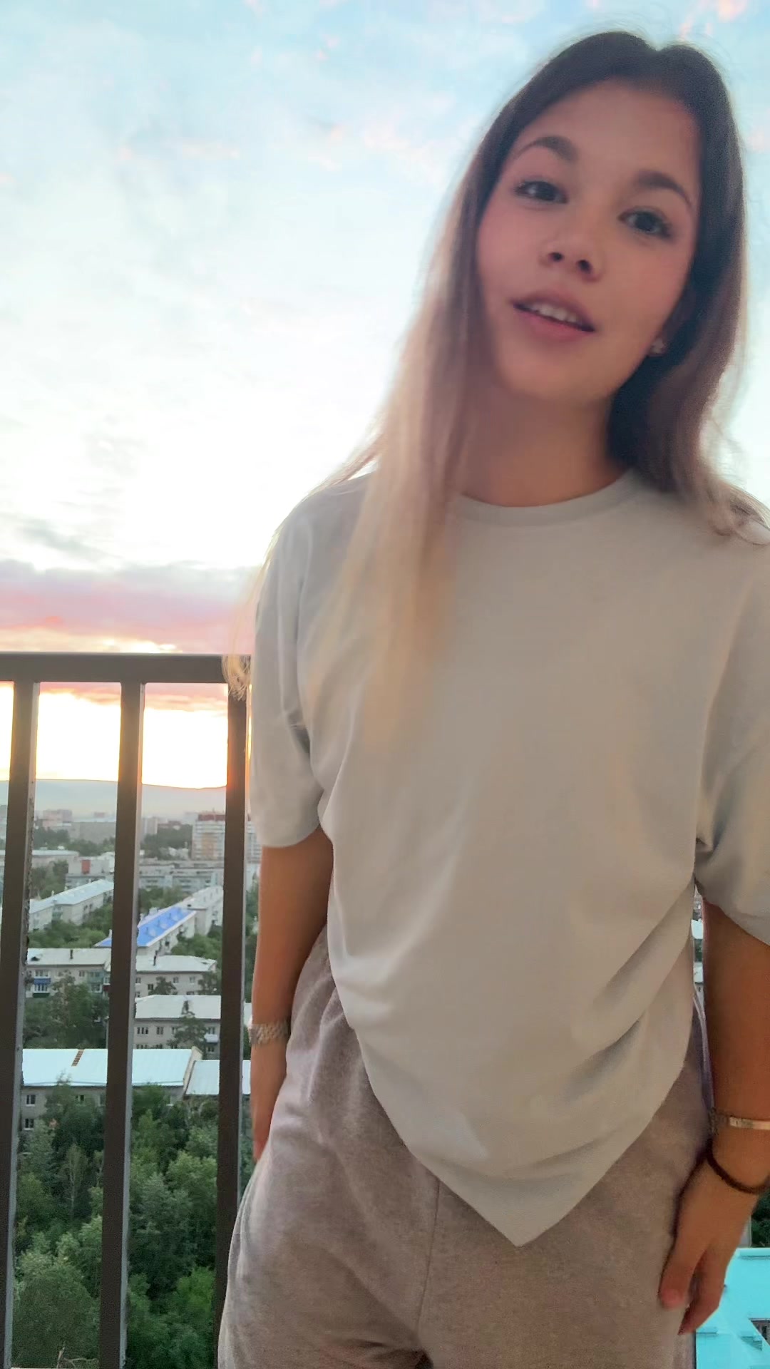@маня