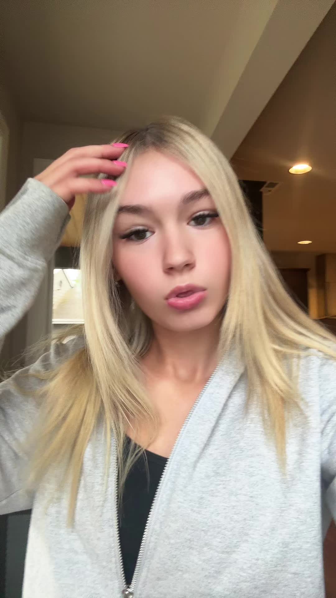 @alyssa