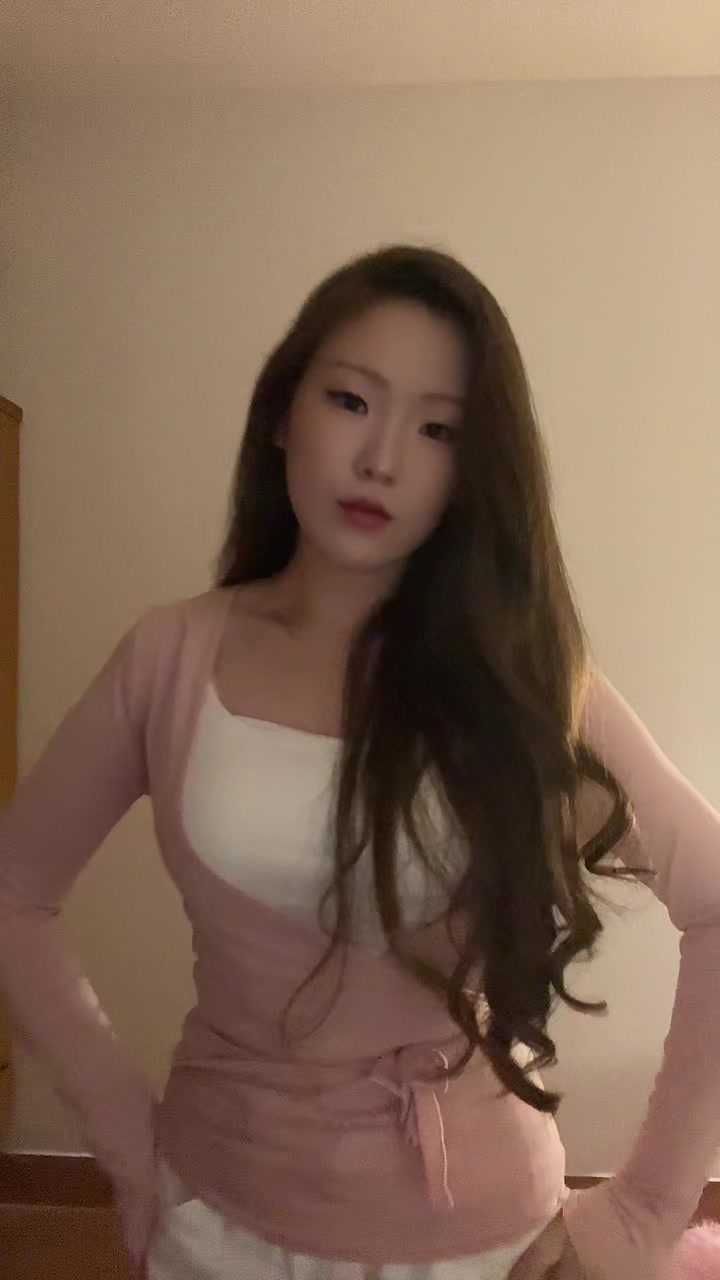 @Nadya ୨୧