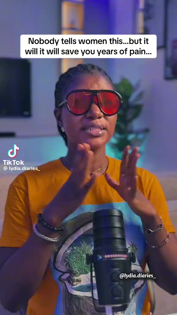 @AkonobaRencia🇬🇭