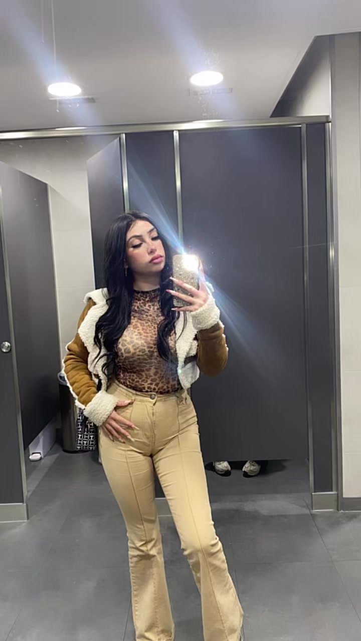 @isita.isidora
