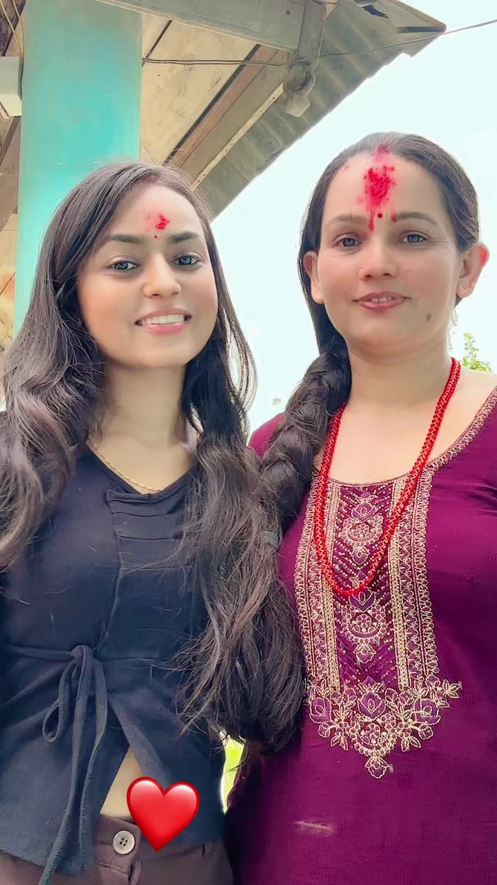 @Kreetika 💗🫅भण्डारी
