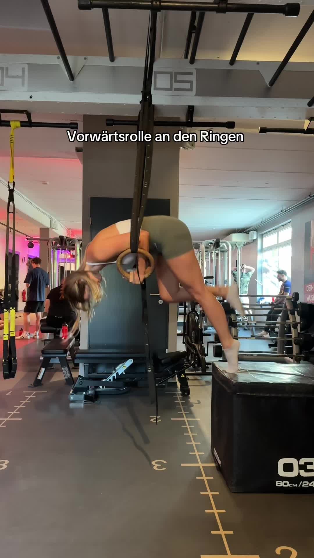 @Isaaa_marie