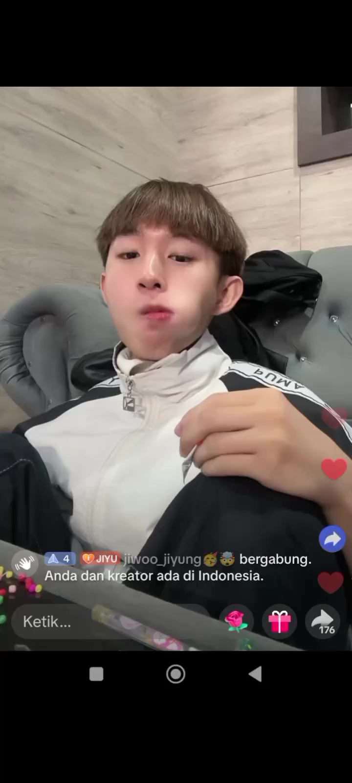 @jiwoo_jiyungđ„łđ€Ż