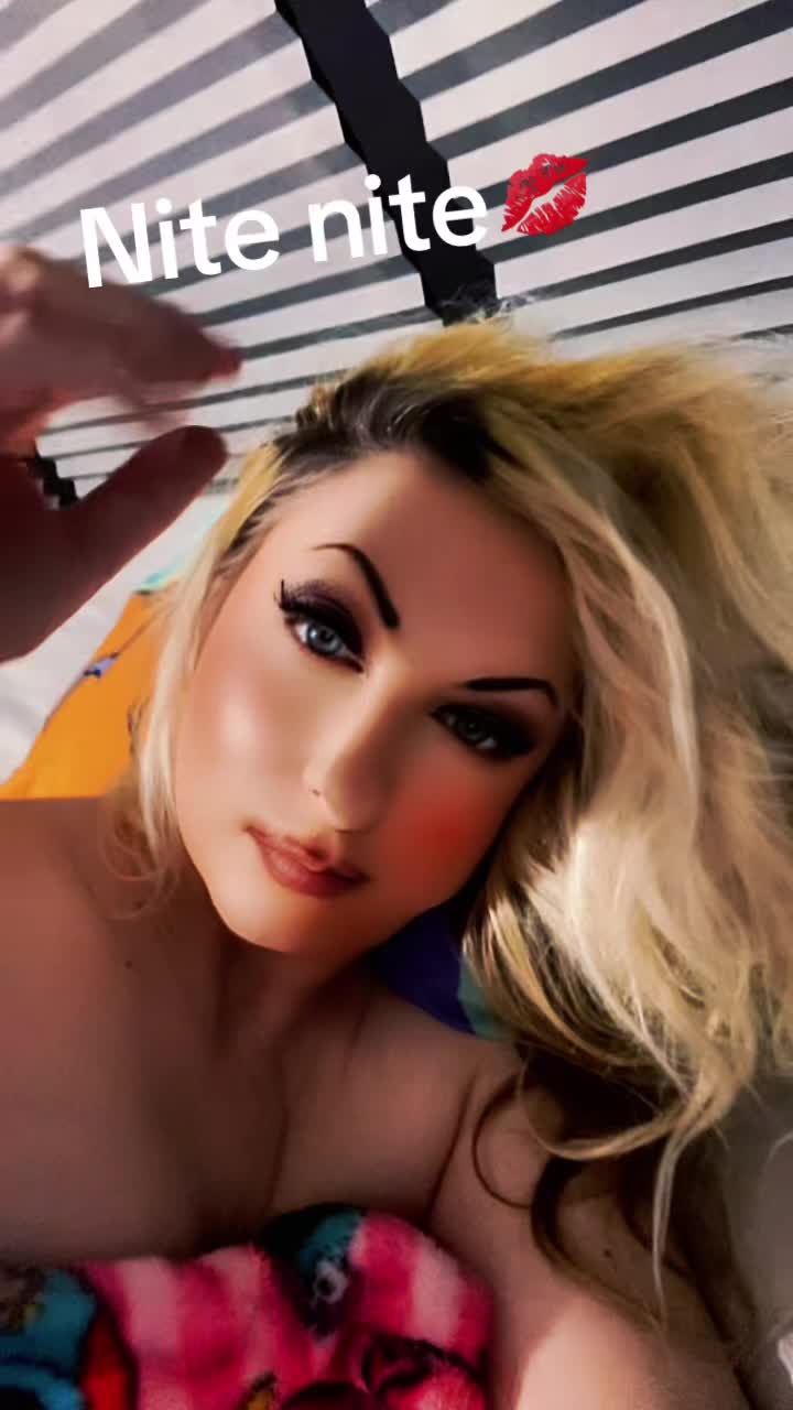 @divinedoll913