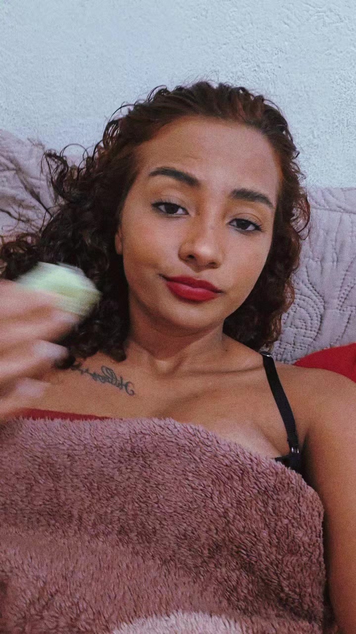 @jaqueneves070