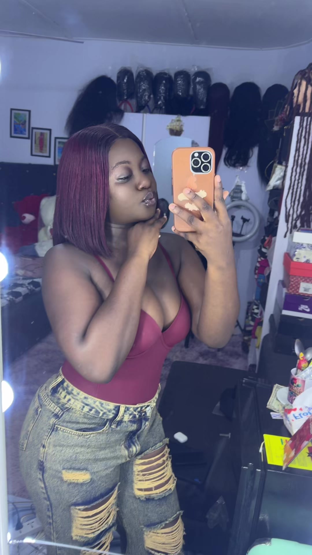 @Akosua Disturb💀🌺😒