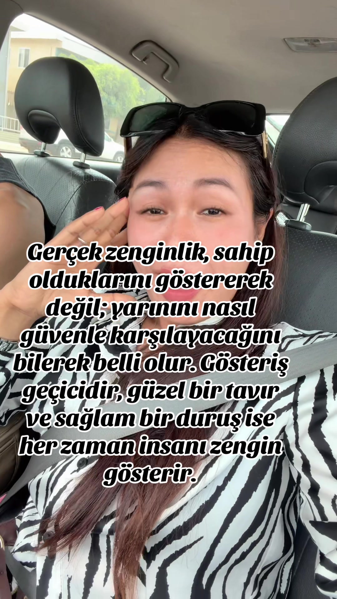 @Nika Yuni 🌹