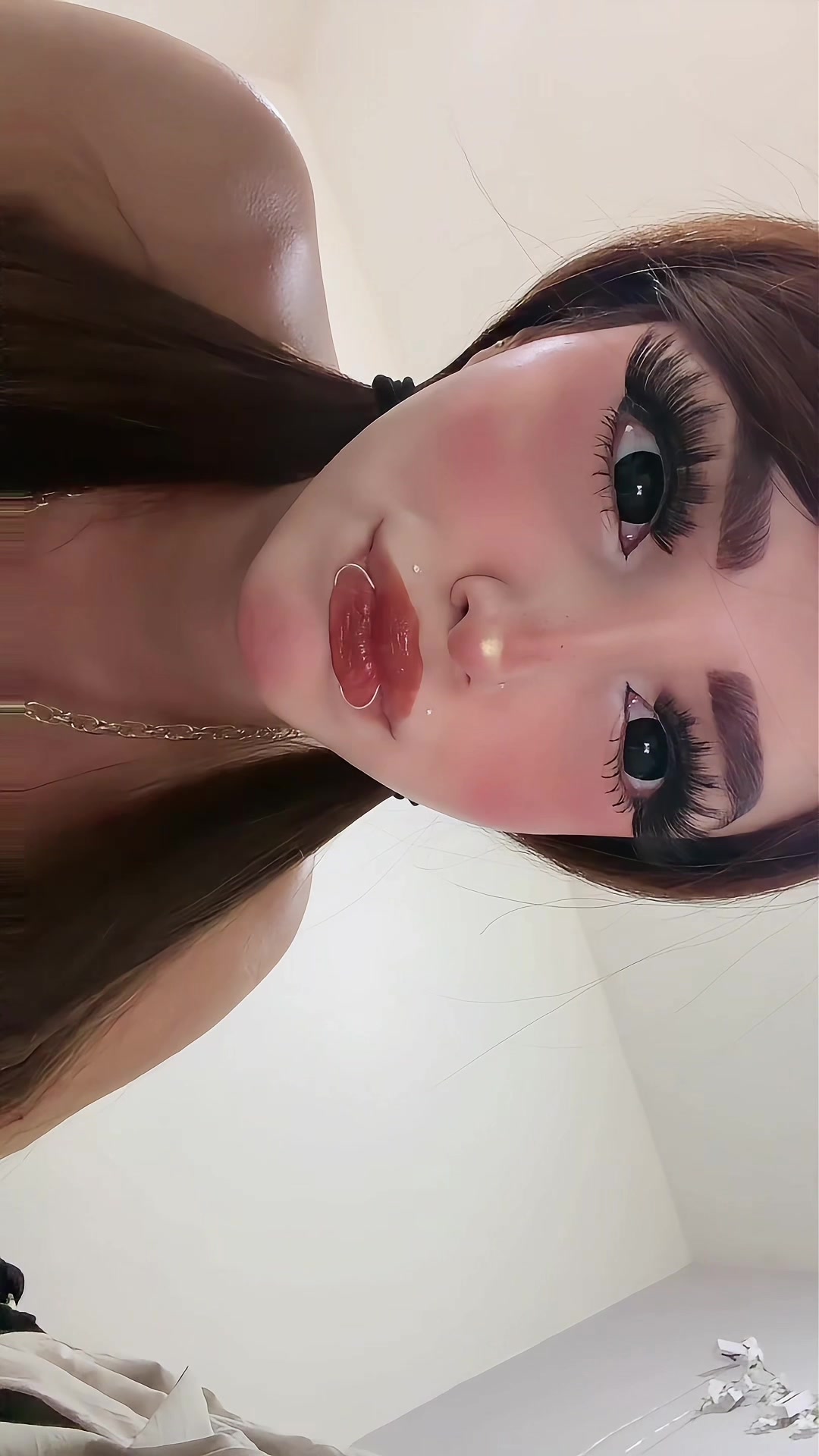 @avril l&oacute;pez