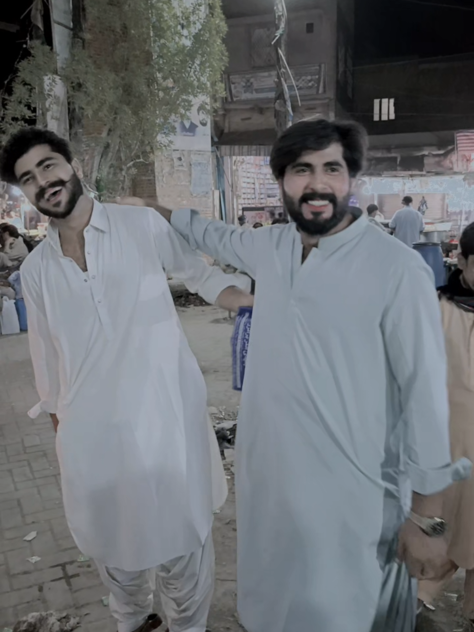 @Gull Hisbaani