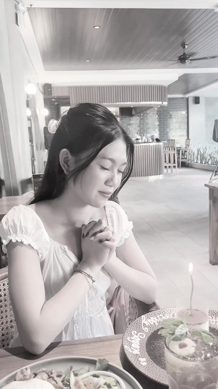 @ayundaa