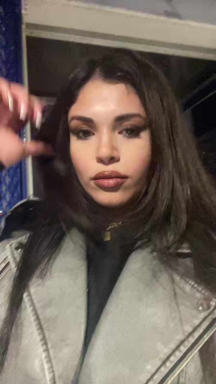 @مريم هومين