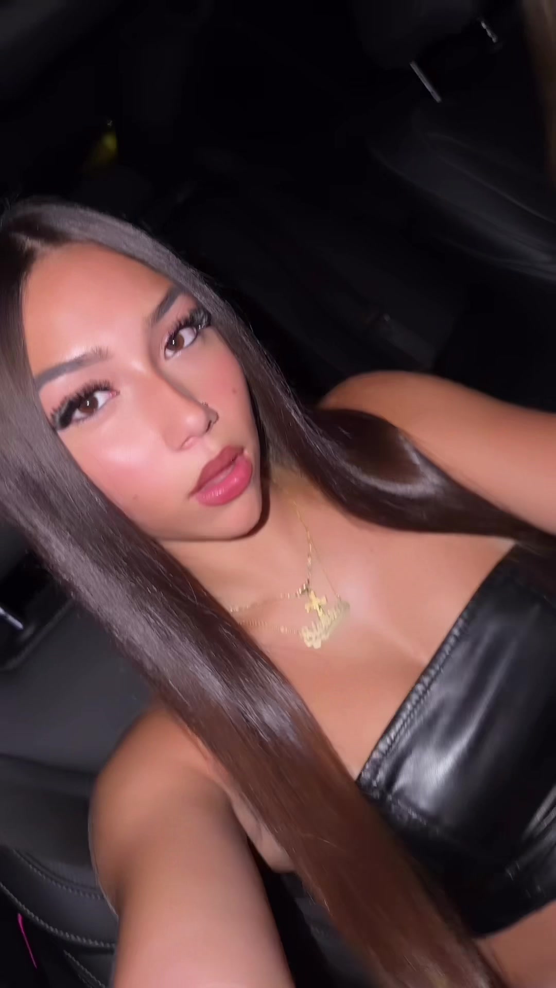 @👸🏻