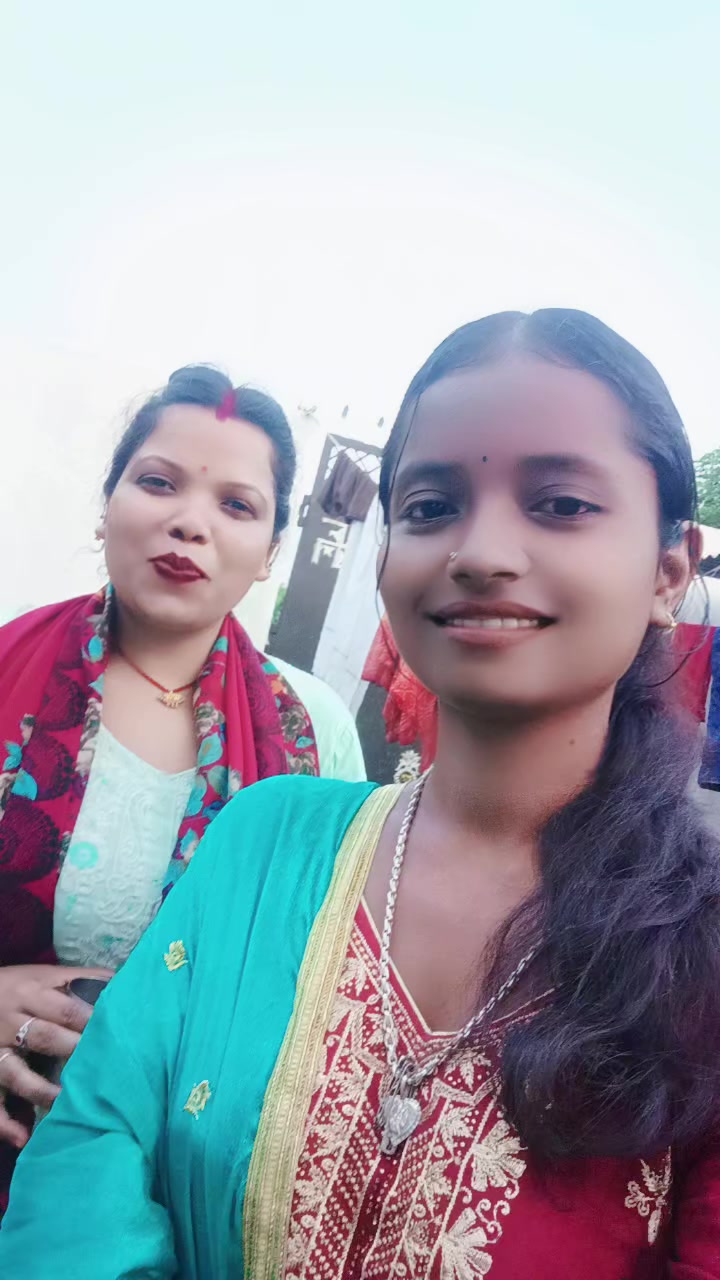 @Sochindar+Hina das