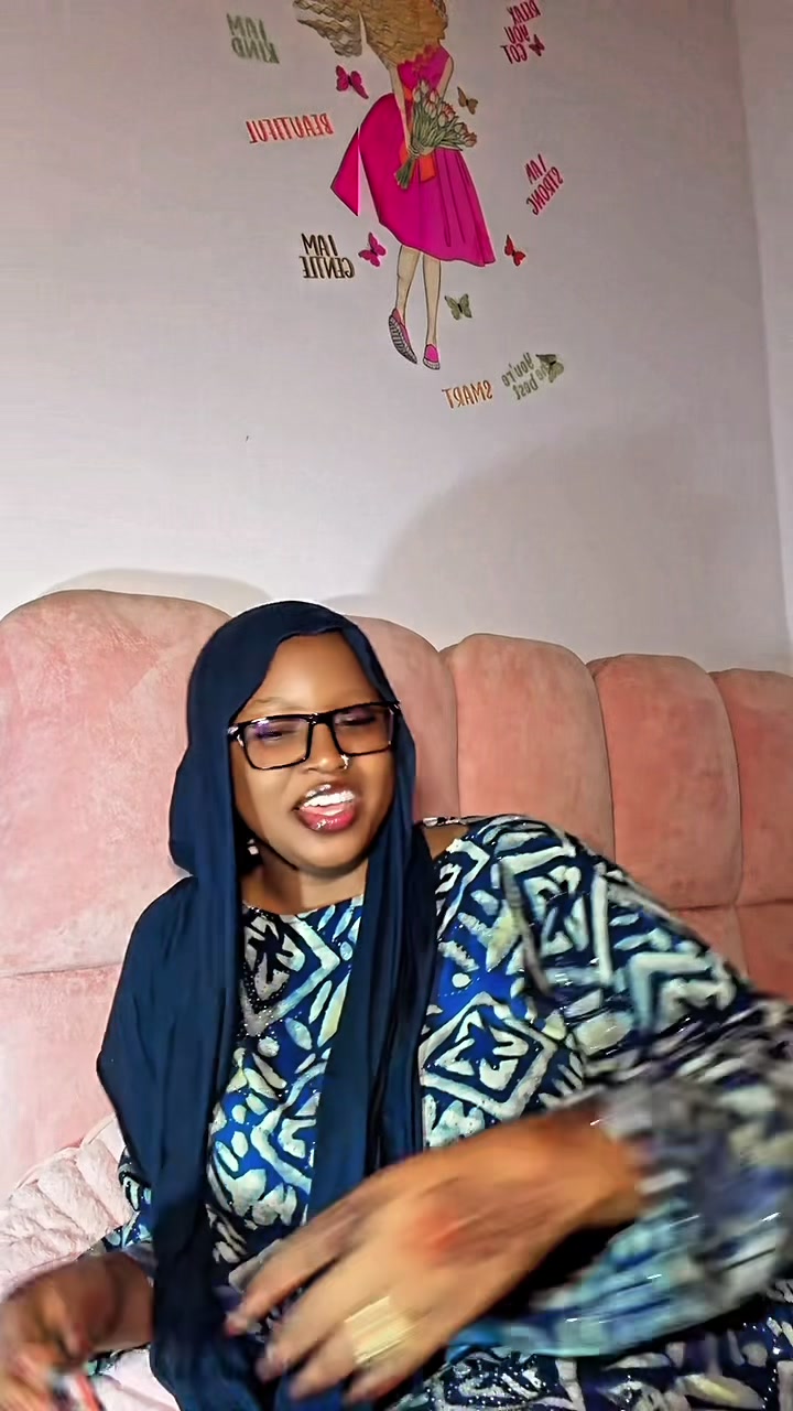@𝖀𝖒𝖒𝖊𝖊𝖙𝖆𝖍🌸💋