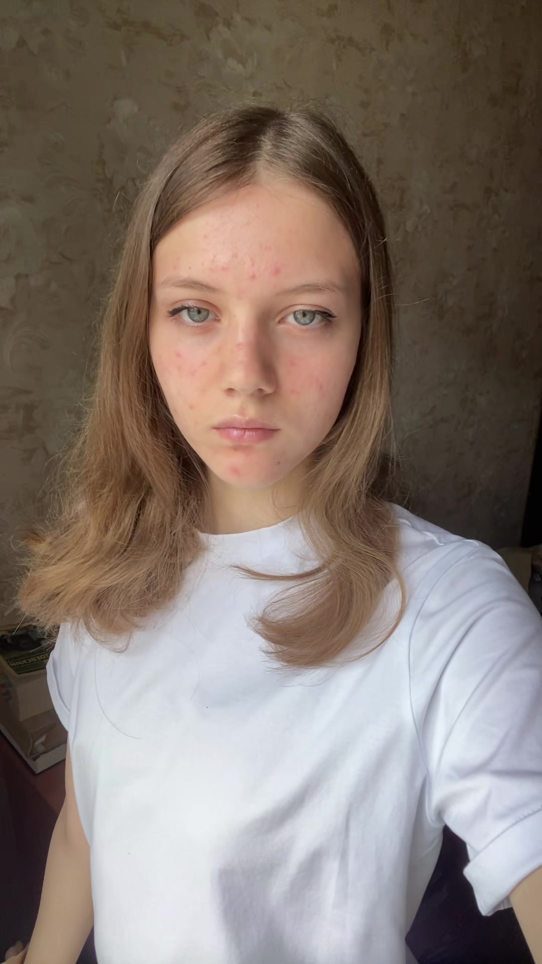 @thelanamog