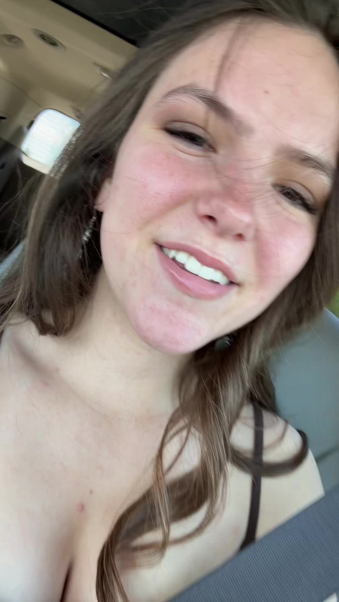 @Ava