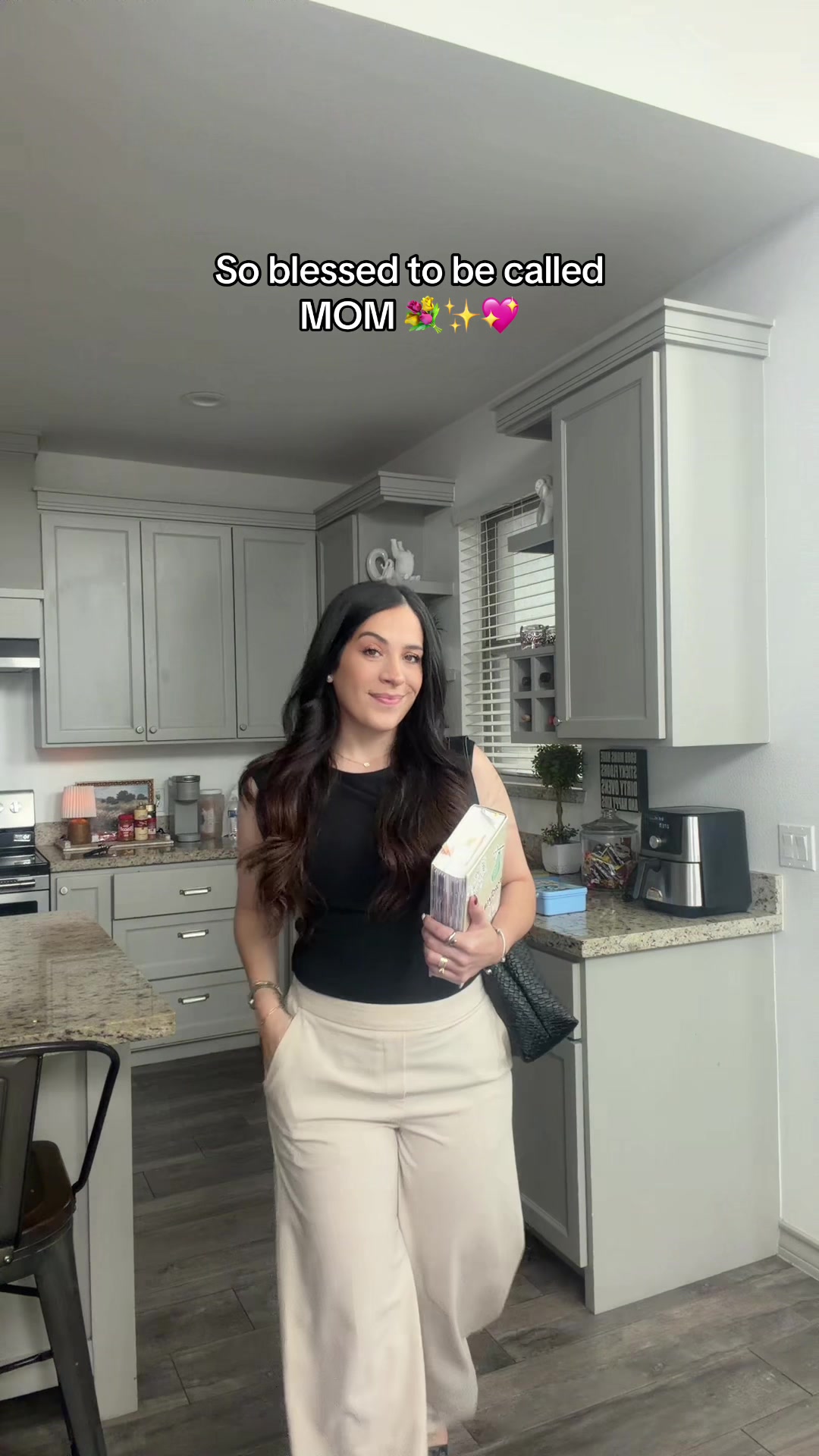 @yarimaaguillon