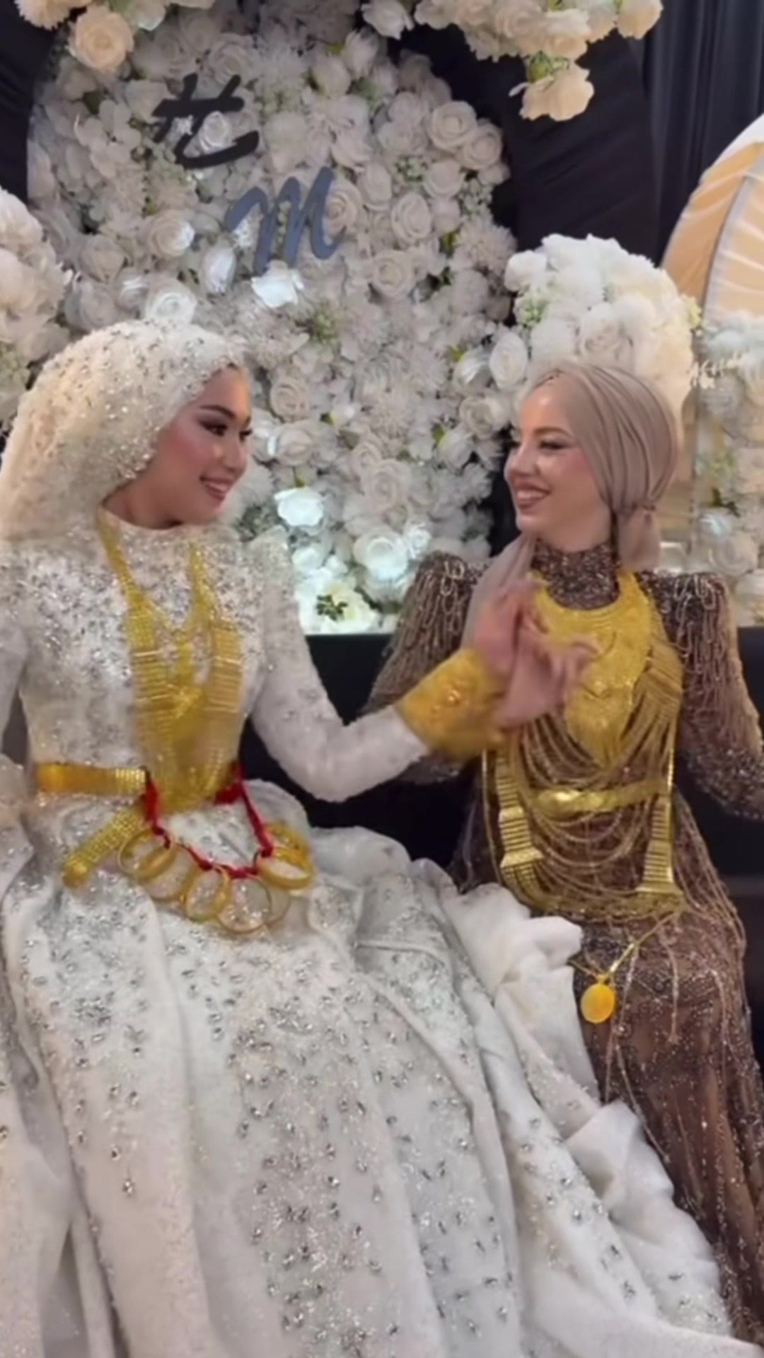 @K&Uuml;RT G&Uuml;NL&Uuml;KLERİ