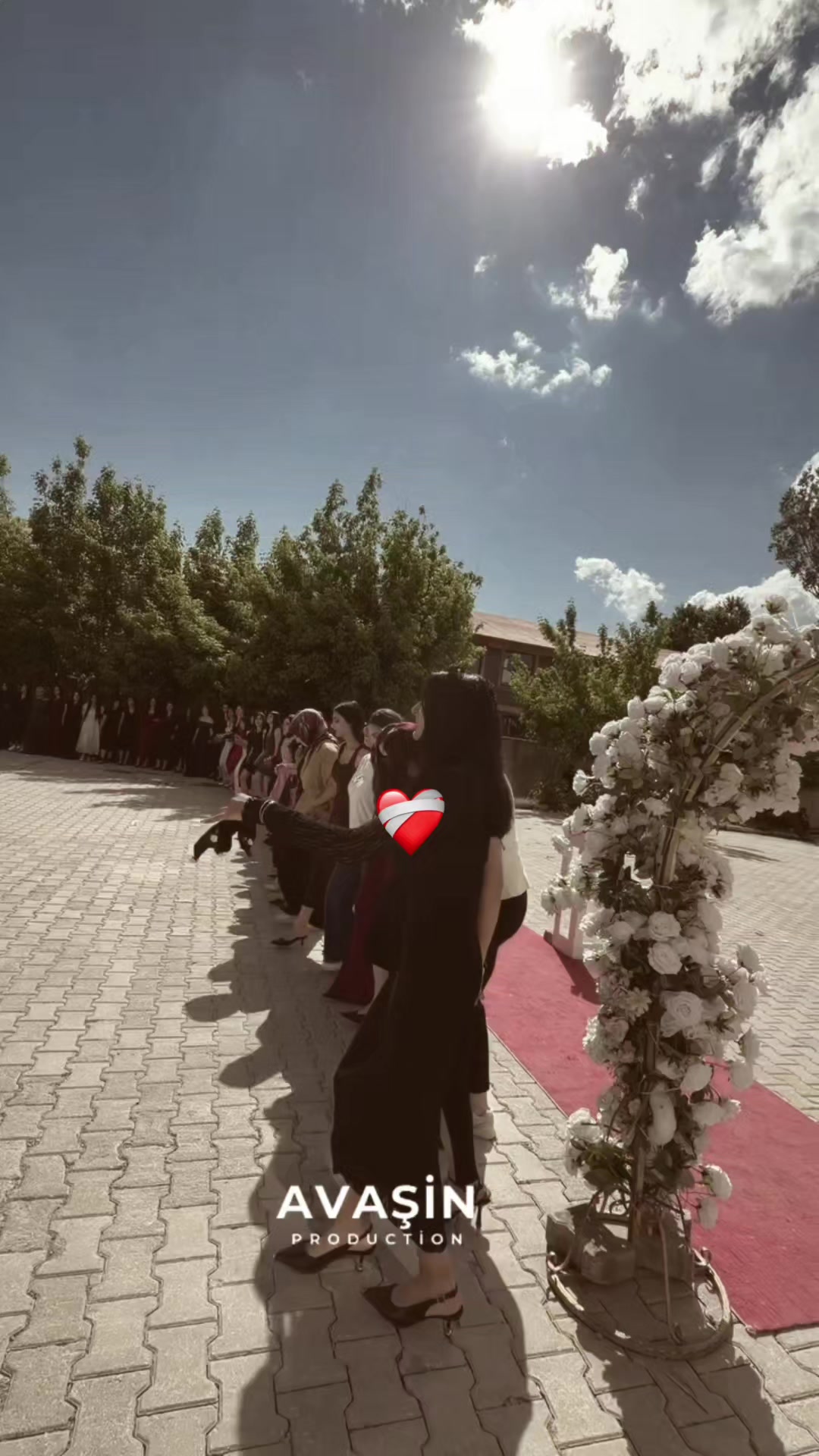 @بنت الجبور