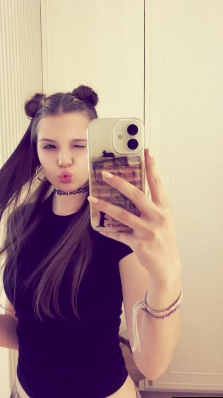 @кроликс 🐰🪽