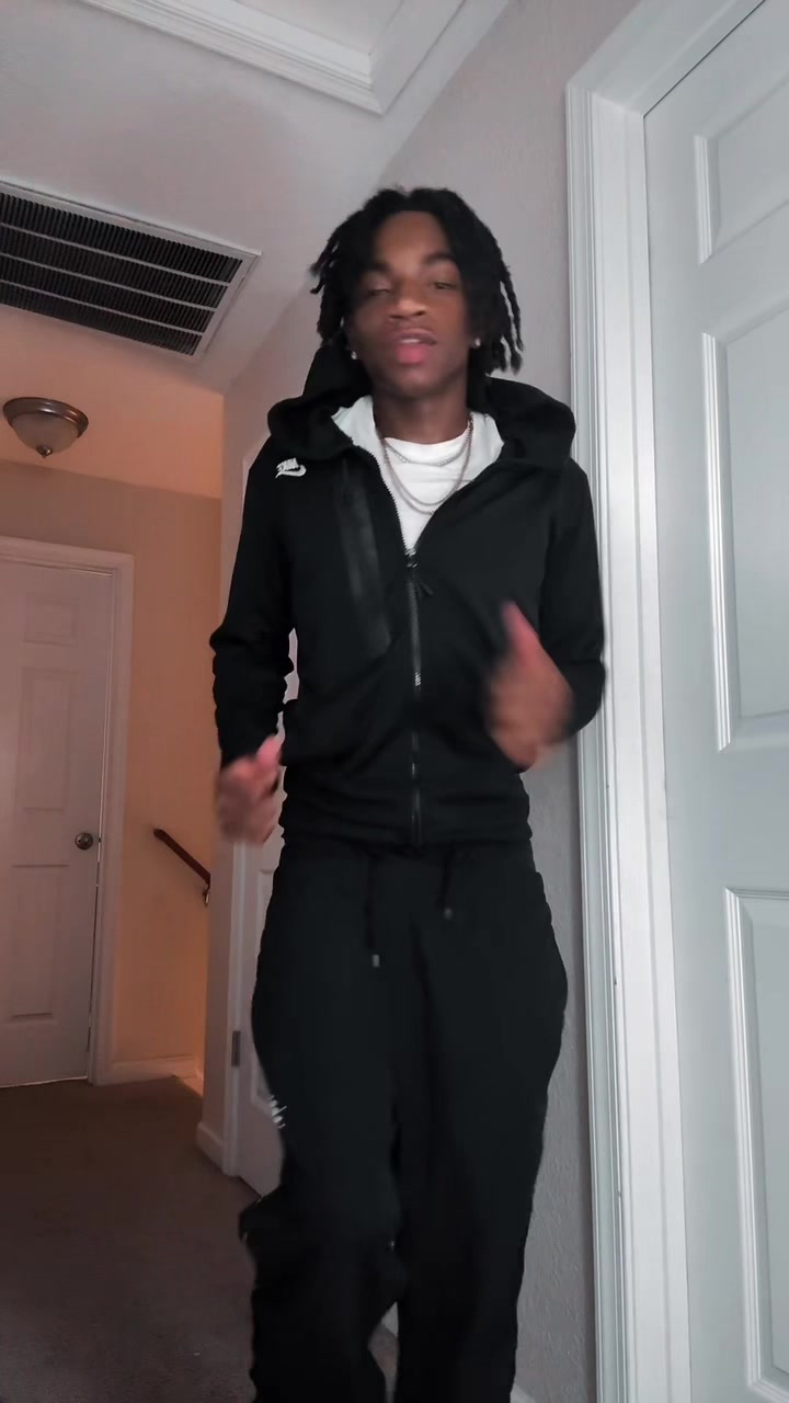 @Lique&reg;️