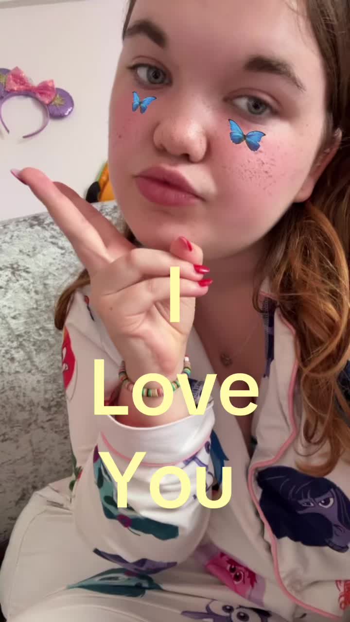 @Honey_bedazzled