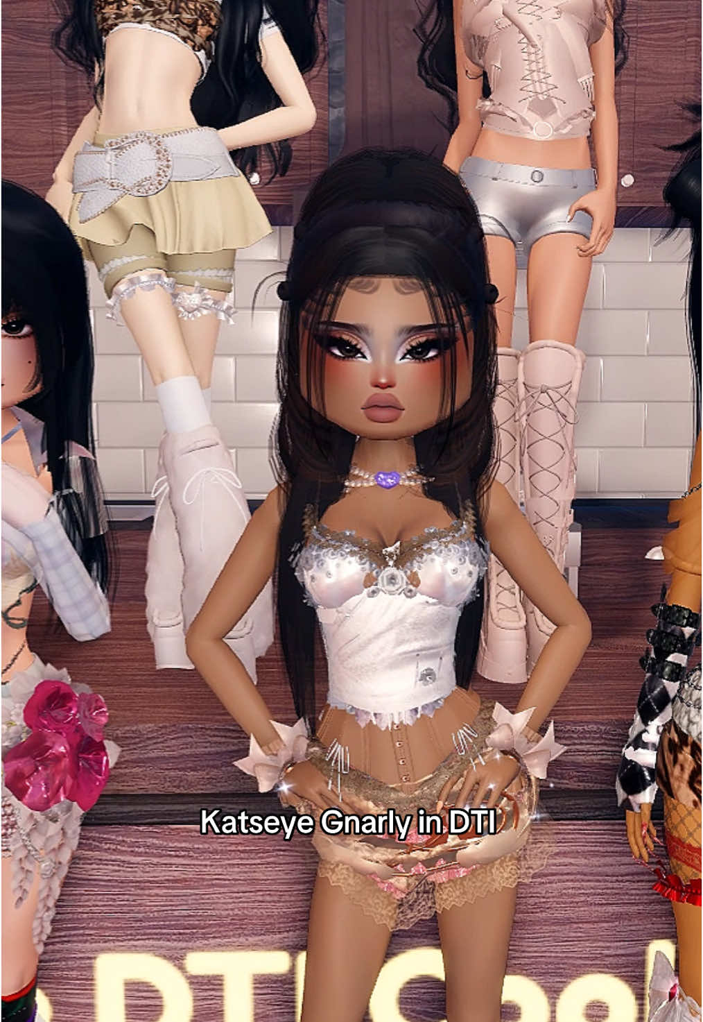 @nini