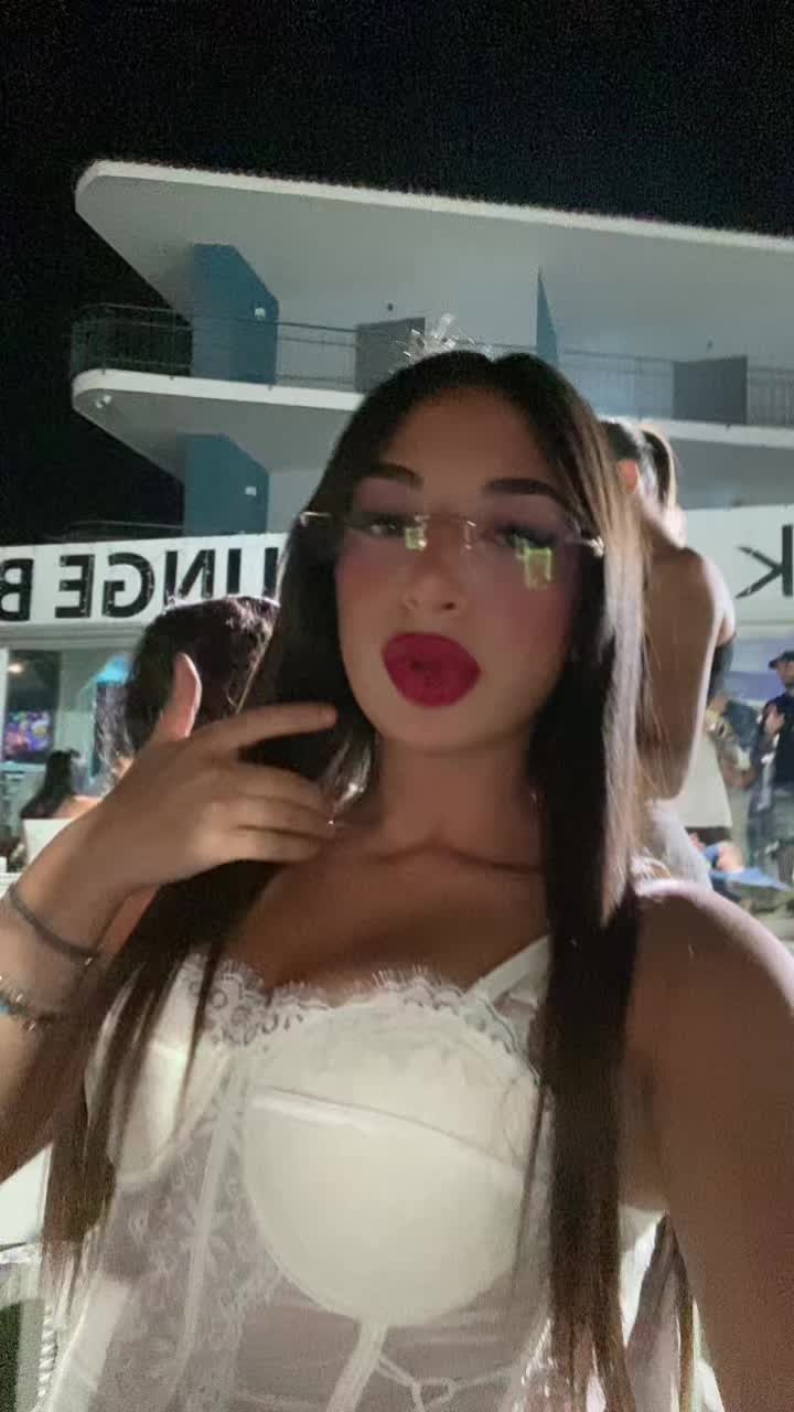 @C⚡️