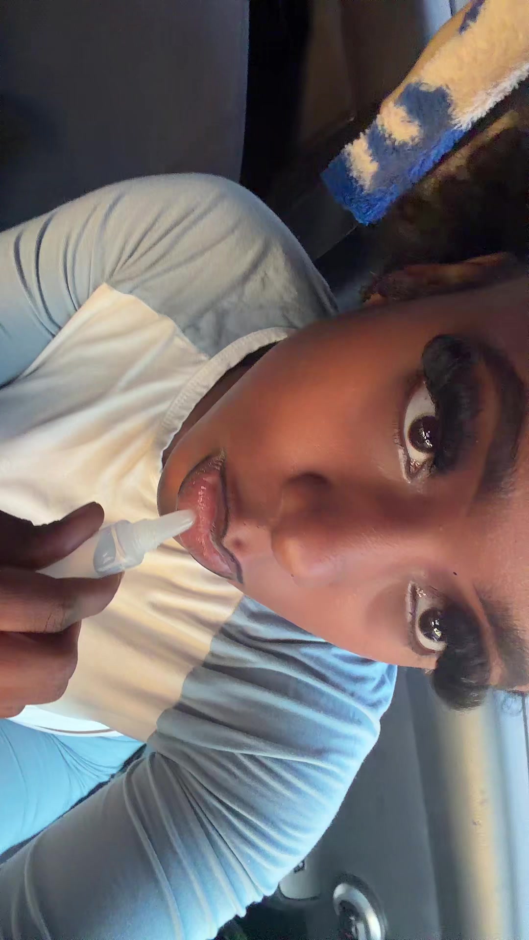 @LilBrownRidingHood