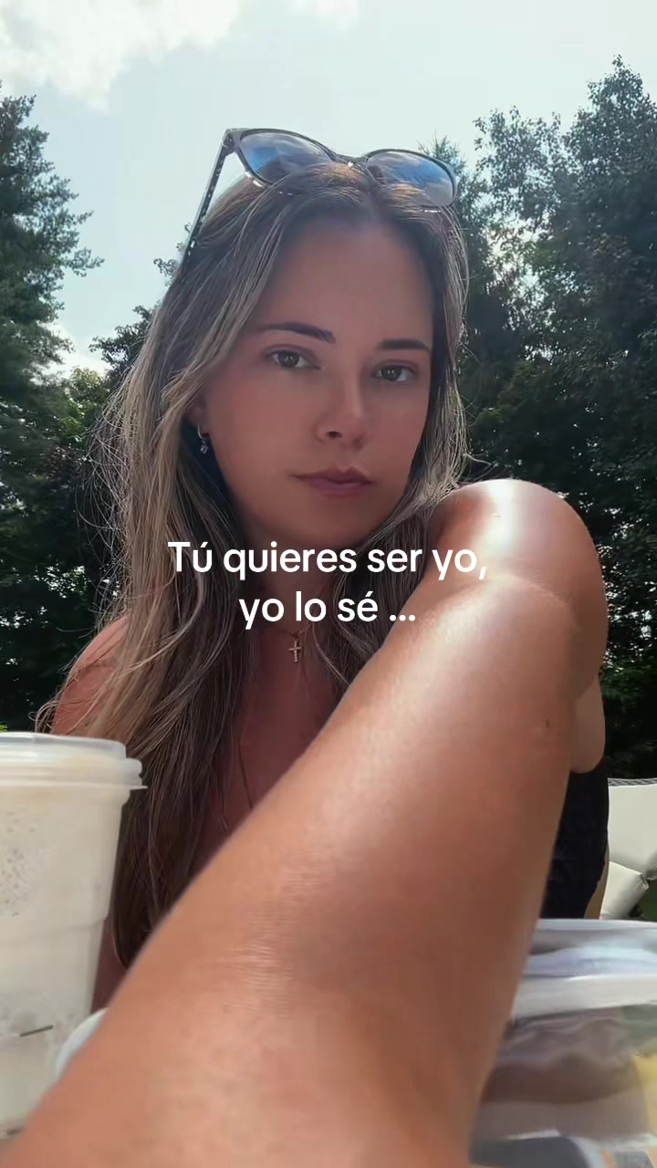 @megan_carreira