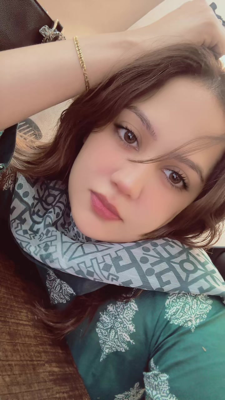 @ChawLa🥀