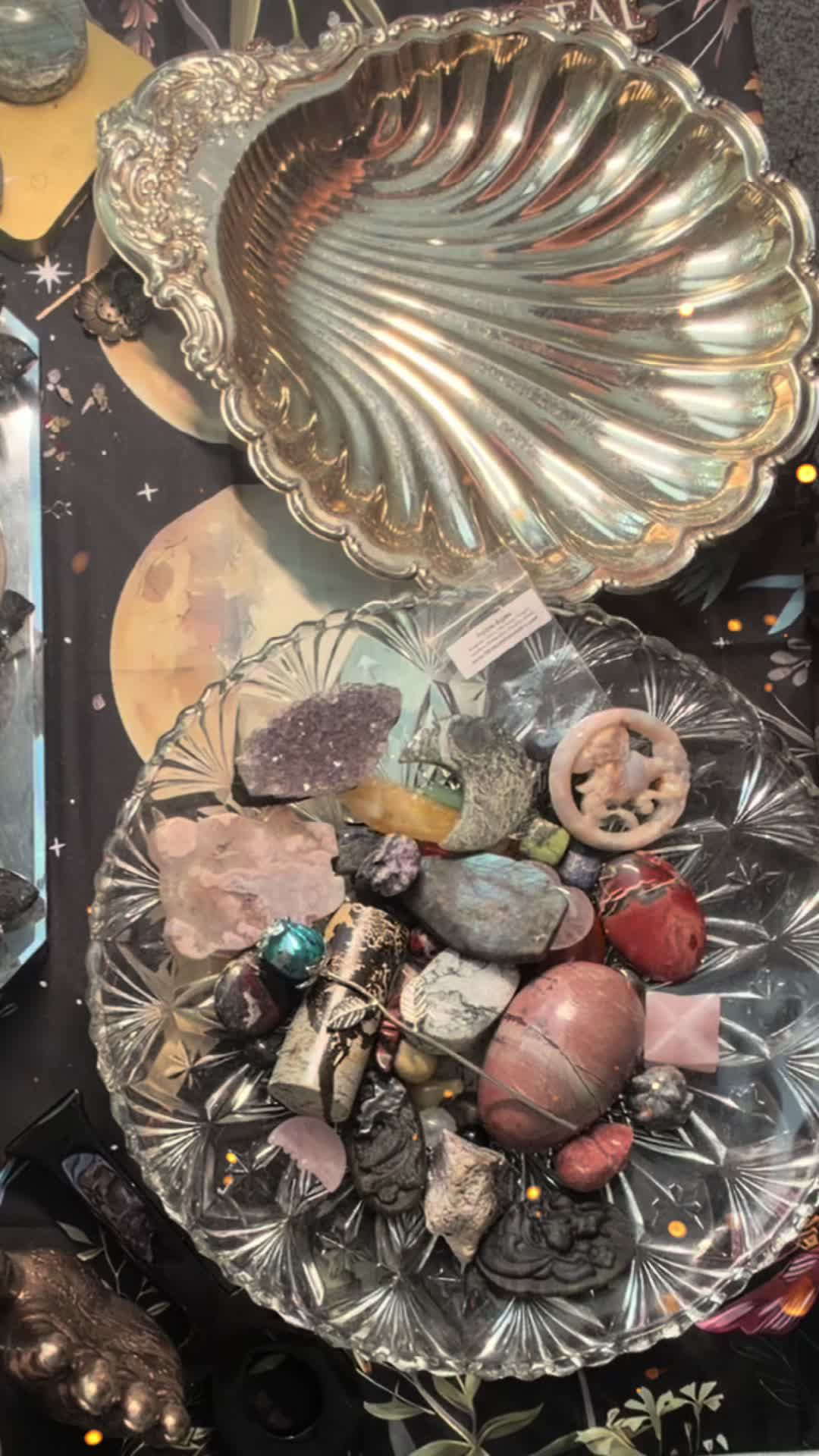 @Moonsandcrystals