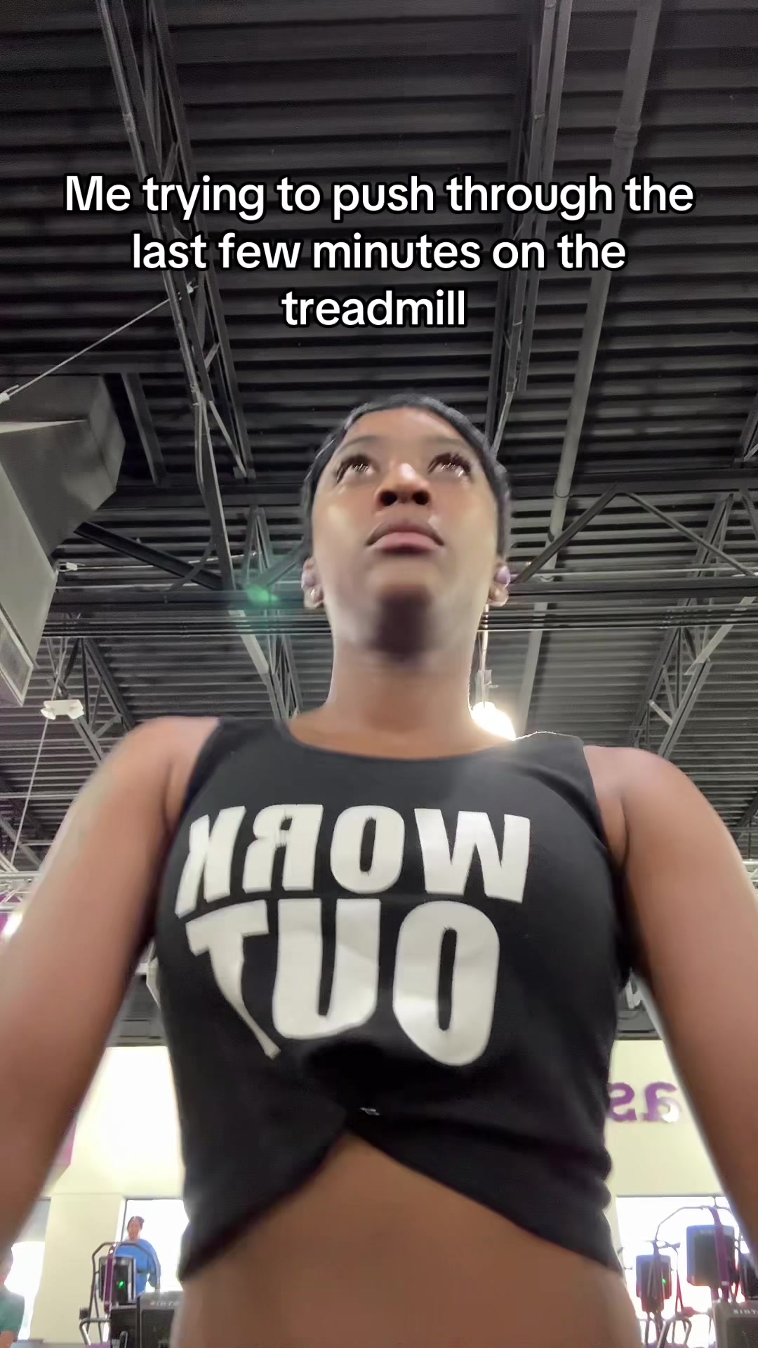 @HeyyNell