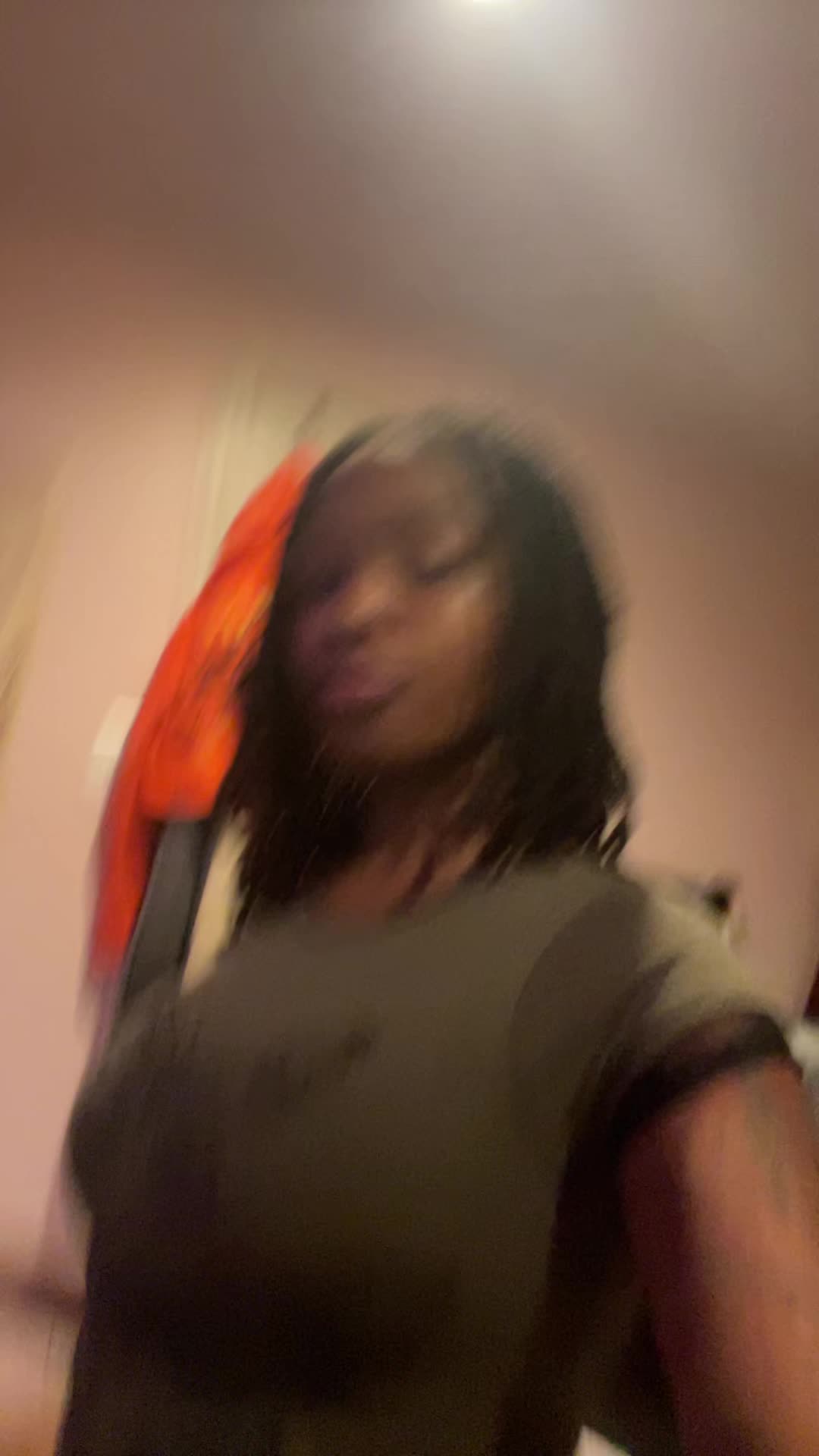 @:3