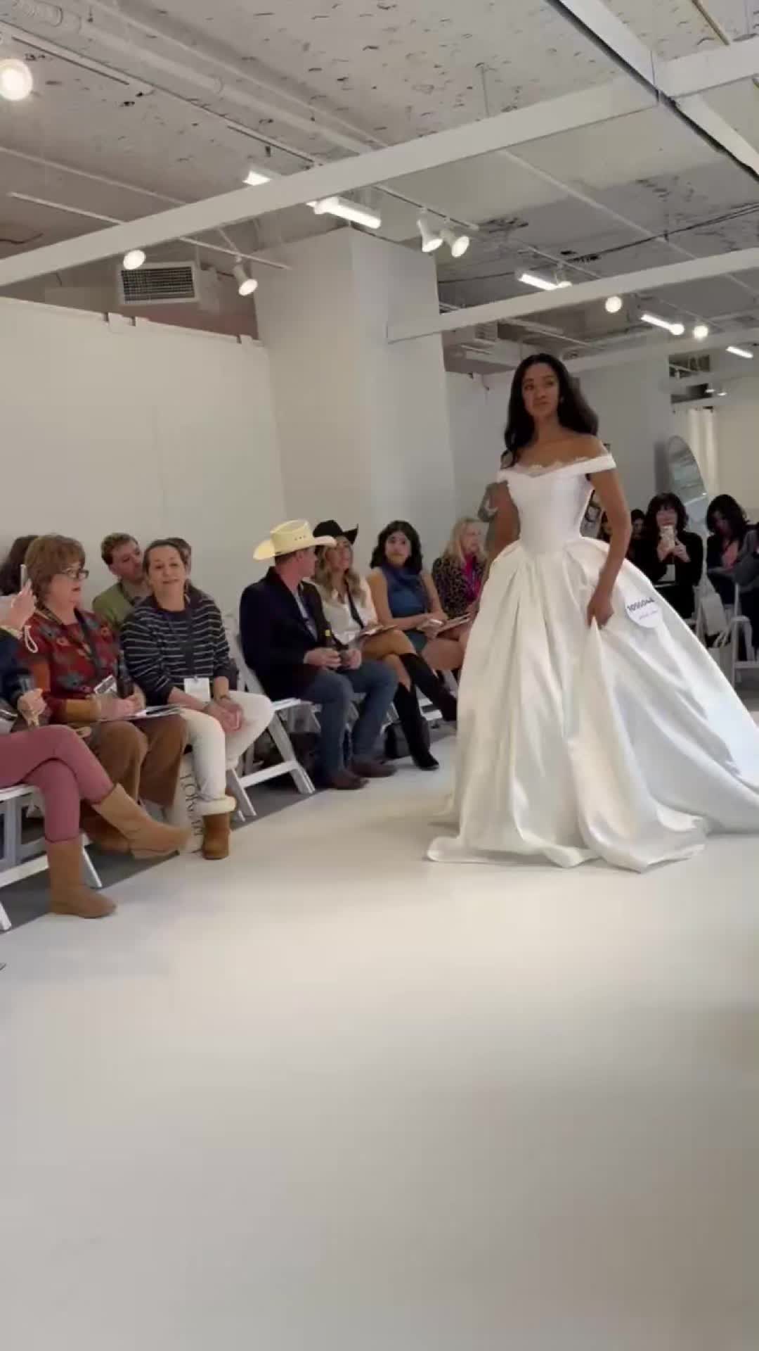 @marryandtuxbridal