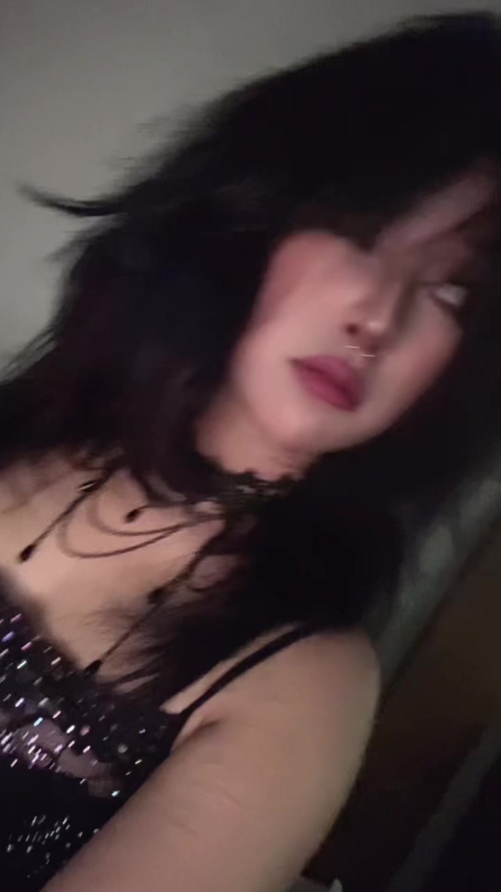 @hellgirl